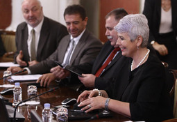 Premijerka Kosor sa svojim ministrima u Banskim dvorima