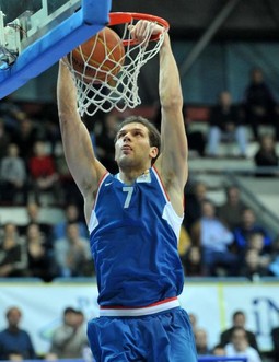Bojan Bogdanović već je tradicionalno bio najbolji Cibonin strijelac (Foto: Marko Lukunić/PIXSELL)