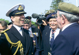 PRINC ANDREW Harryjev stric služio je 22 godine u mornarici i ratovao protiv Argentine na Falklandima