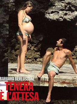 IZ VEZE S BANKAROM
Giorgiom Valaguzzom 
Barbara Berlusconi ima dvojicu sinova,
trogodišnjeg Alessandra i
dvogodišnjeg Edoarda