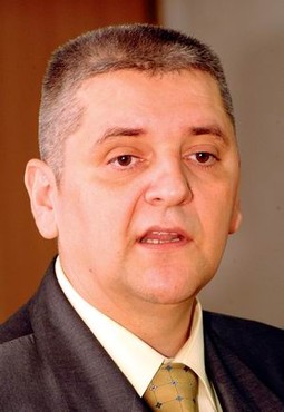 Ante Đapić je započeo široku akciju kojom bi postao jedan od najvažnijih hrvatskih političara.