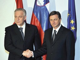Croatian Prime Minister Ivo Sanader with his Slovenian counterpart Borut Pahor