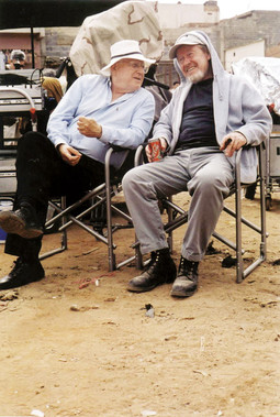 BRANKO LUSTIG (na slici lijevo), hrvatski producent u Hollywoodu, i Ridley Scott, nekadašnji prijatelji i poslovni partneri, na  snimanju filma 'Gladijator