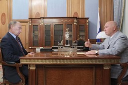 Vladimir Putin i Jurij
Lužkov