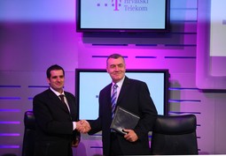 COVETED SHARES OF CROATIAN TELECOM Ivica Mudrinic with Robert Motusic at the time of the Croatian Telecom IPO on the Zagreb Stock Exchange