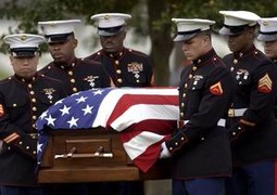 Veliko je uzbuđenje nastalo ovih dana kad su se na Internetu, a potom i u američkim medijima, pojavile prve fotografije ljesova američkih vojnika poginulih u Iraku