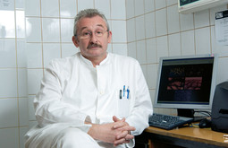 RUDOLF TOMEK, klinički onkolog i glavni tajnik Hrvatske lige za borbu protiv raka