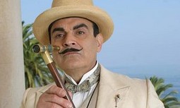 David Suchet kao Hercule Poirot