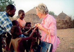 U NIGERU u tipičnom afričkom subsaharskom selu 2004. godine