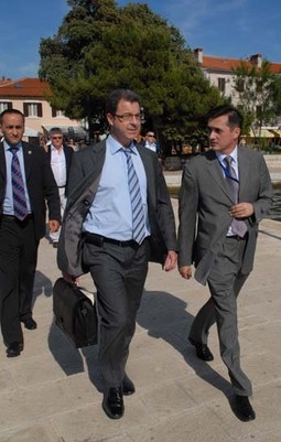 ARTILLERY LOGS Serge Brammertz during his visit to Croatia, en route for the Brijuni islands — it appears that the chief Hague tribunal prosecutor now accepts the proposition that Government is not trying to conceal documentation