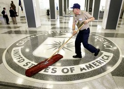 TRAŽI SE ŠEF CIA-e Središnja obavještajna agencija mogla bi uskoroostati bez direktora, pa se već špekulira o nasljednicima