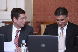 POD PRITISKOM Ministri Šimonović i Karamarko nisu po volji novih gospodara HDZ-a