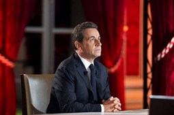 Nicolas Sarkozy može
računati na 'simpatije'
medija, a podržava ga i
kancelarka Angela Merkel