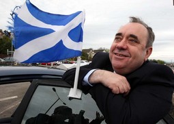 Alex Salmond
vođa je Škotske
nacionalističke
stranke