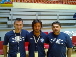 Tiago Polido (u sredini) s pomoćnicima Vladimirom Merslavićem i Marinkom Mavrovićem