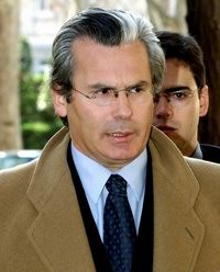 Sudac Garzon već se godinama bavi zločinima u Južnoj Americi 70-ih i poslije, počevši od sudbina španjolskih državljana koji su 70-ih stradali pod diktaturom generala Augusta Pinocheta u Čileu.