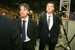 BRANKO GRČIĆ
(lijevo) napisao
je gospodarski
program SDP-a koji
gospodarstvenici
nisu podržali (na
slici s predsjednikom
SDP-a Zoranom
Milanovićem)