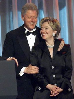 Hillary Clinton, američka senatorica, sa suprugom Billom Clintonom, bivšim američkim predsjednikom