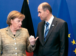 ANGELA MERKEL I JANEZ JANŠA Njemačka kancelarka sa slovenskim premijerom: Nijemce je najviše zanimalo je li Sanader iskren o suradnji s Haagom