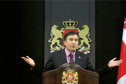 Mihail Saakašvili došao je na vlast u Gruziji 2003. nakon što je, potpomognut tisućama prosvjednika, na ostavku prisilio dotadašnjeg predsjednika Eduarda Ševardnadzea