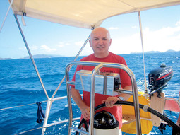 ZALJUBLJEN U MORE Vrsni jedriličar Goranko Fižulić za kormilom svoje jedrilice kod otoka Tortola na Karibima