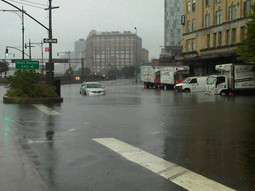 Dijelovi New Yorka su pod vodom (Foto: NYTMetro/Twitter)