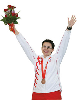 SNJEŽANA PEJČIĆ natjecala se u gađanju zračnom puškom na 10 metara i osvojila brončanu medalju