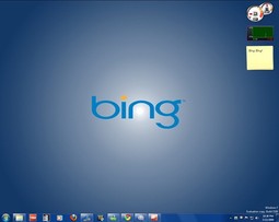 Microsoft pomoću tema reklamira i neke svoje proizvode, poput Binga