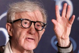 Allen je novi film
premijerno prikazao
na nedavno završenom
filmskom festivalu u
Cannesu, a iako ima
74 godine, godišnje
snimi jedan film