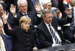 Predsjednički kandidat Christian Wulff i njemačka kancelarka Angela Merkel (Foto: Reuters)