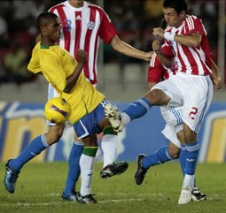 Douglas Costa u dresu brazilske U-20 reprezentacije