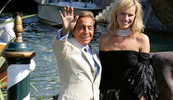 Valentino i manekenka Eva Herzigova na premijeri filma 'Valentino: The Last Emperor' u Veneciji prošlog četvrtka
