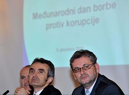 Zorislav Antun Petrović i Nikola Kristić