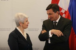 Pahor će se susresti s premijerkom Kosor na Croatia summitu u Dubrovniku