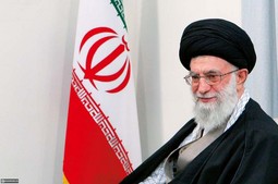 NAJMOĆNIJI IRANAC
Vrhovni vođa Irana Ali
Khamenei u jednom je
trenutku dao naizgled
pomirljive izjave prema
uličnim prosvjednicima iz
2009., ali nakon lekcija iz Tunisa, Kaira i Maname pokazalo se koliko su islamski autoritarni režimi krhki i iranske vlasti vratile su se na oštriji stav
prema reformatorima