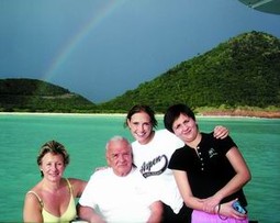 "Plaže na Barbudi najljepše su na svijetu", opisao nam je Rizvanbegović novogodišnji odmor na Karibima dok je prepričavao svoj odnos s Forstmannom.