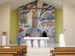 VATROSLAV KULIŠ nedavno je završio mozaik u novoj crkvi Sv. Franje na Kladi u Metkoviću