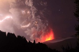 Vulkan u Indoneziji