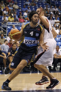 Argentinski košarkaš Luis Scola