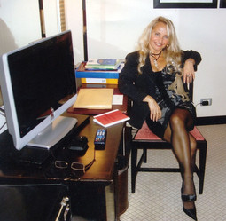 SANJA MIHALJINEC u svom uredu u Rimu, gdje je napisala veći dio knjige 'Ndrangheta - podzemna moć'