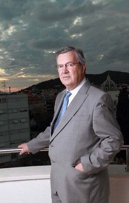 Jerko Rošin smatra da je
središnjica HDZ-a kriva za loš izborni rezultat u Splitu