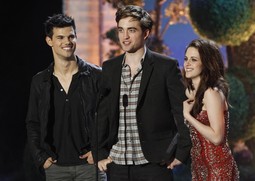 Taylor Lautner, Robert Pattinson i Kristen Stewart (Reuters)