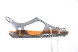 AQUASAND TRIBOR,cipela za vodene sportove koju je dizajnirao Centre International d'Art Verri
