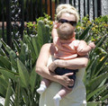 Britney zabavlja svoga sinčića