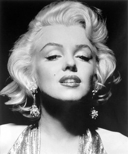 Tijelo mrtve Marilyn Monroe navodno je nekoliko puta premještano