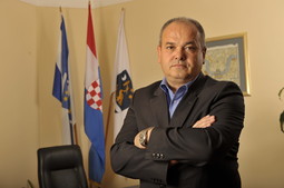 Slavonskobrodski gradonačelnik iz redova HSP-a Mirko Duspara (foto: Krasnodar Peršun)