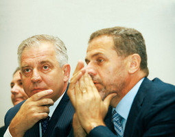 Premijer Sanader je u Splitu, kao i Milan Bandić u Zagrebu, pokušao osigurati političku dominaciju preko sportskih klubova kojima je osiguravao sponzore 