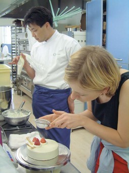 ŠEST GODINA dizajnirala je kolače za jedan lanac
japanskih slastičarnica, a bila je i u Japanu