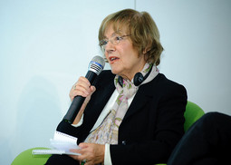 Vesna Pešić (Wikipedia)