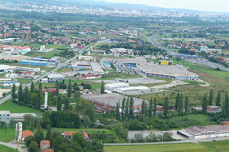 Stupnik je do 1994. bio u sastavu glavnoga grada, ali stanovništvo uglavnom ne želi povratak u Grad Zagreb
